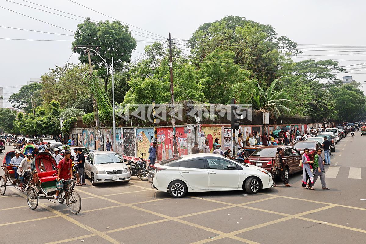 পলাশী মোড়